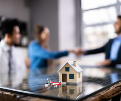 DO YOU PAY TO USE A MORTGAGE ADVISER?