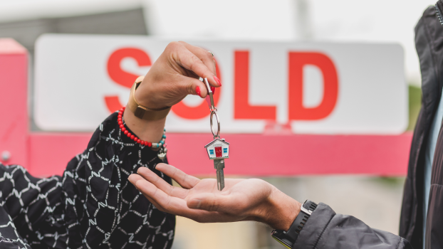 Things to Consider When Buying a Home Through Private Sale.